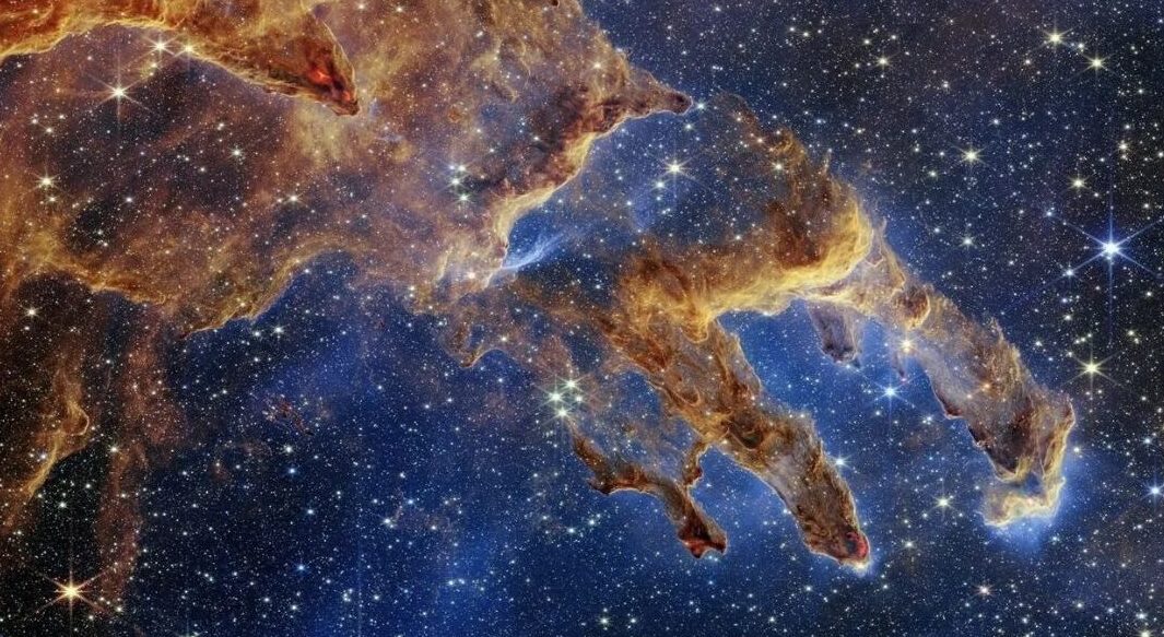 3D pillars of creation